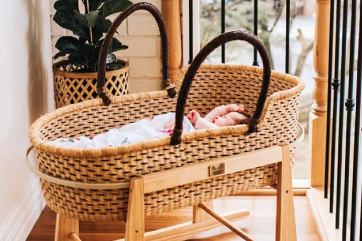 Baby Bolga Moses Basket - Feechi