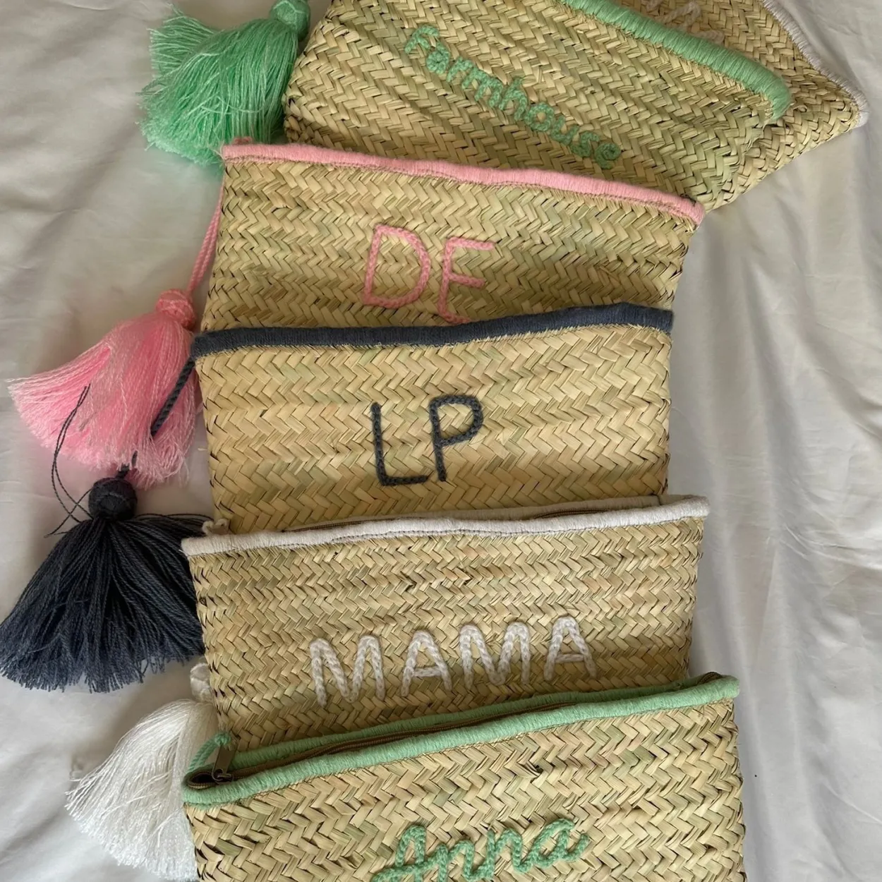 Bonita's Palm Leaf Clutch - Wool Embroidered