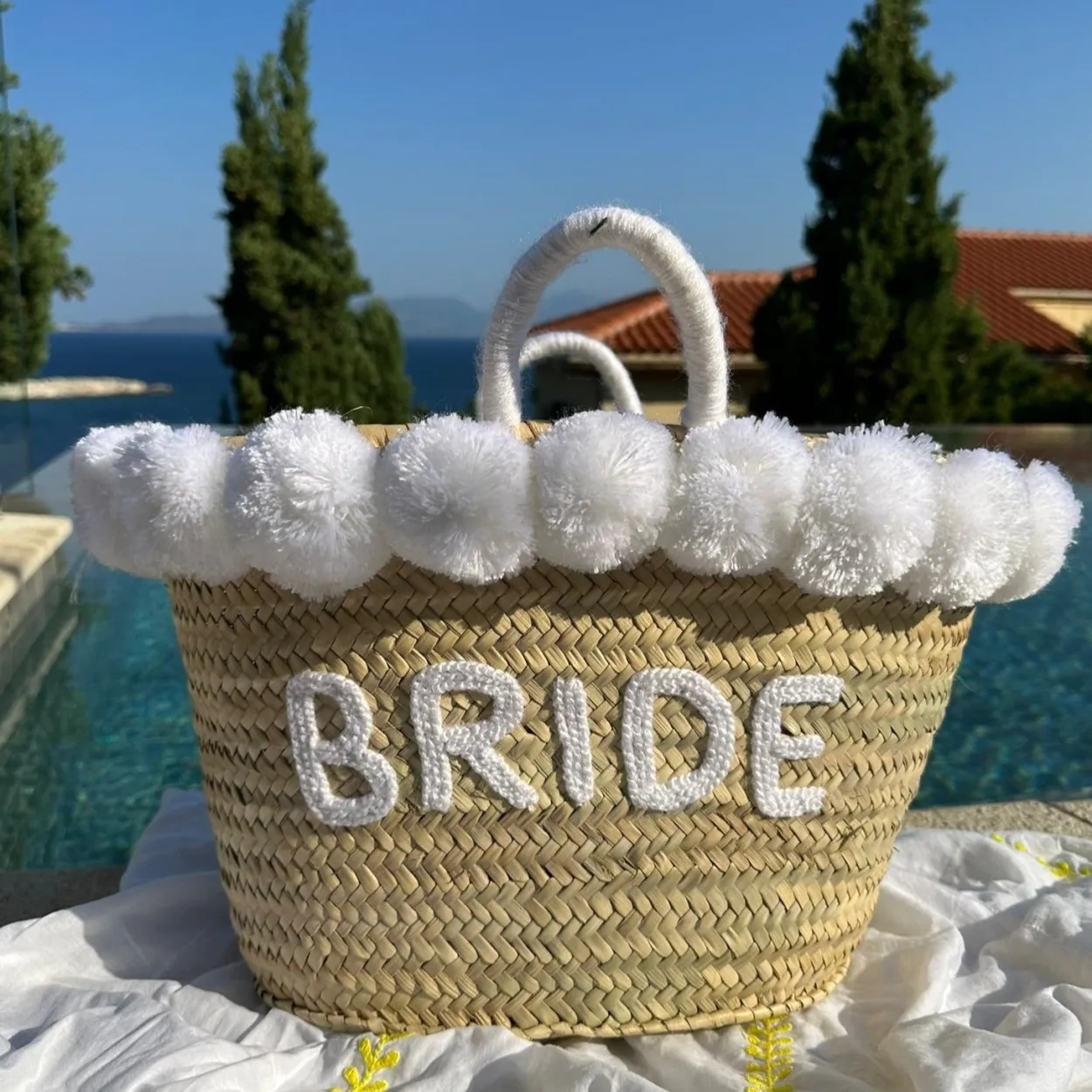 Bride Bubble Basket