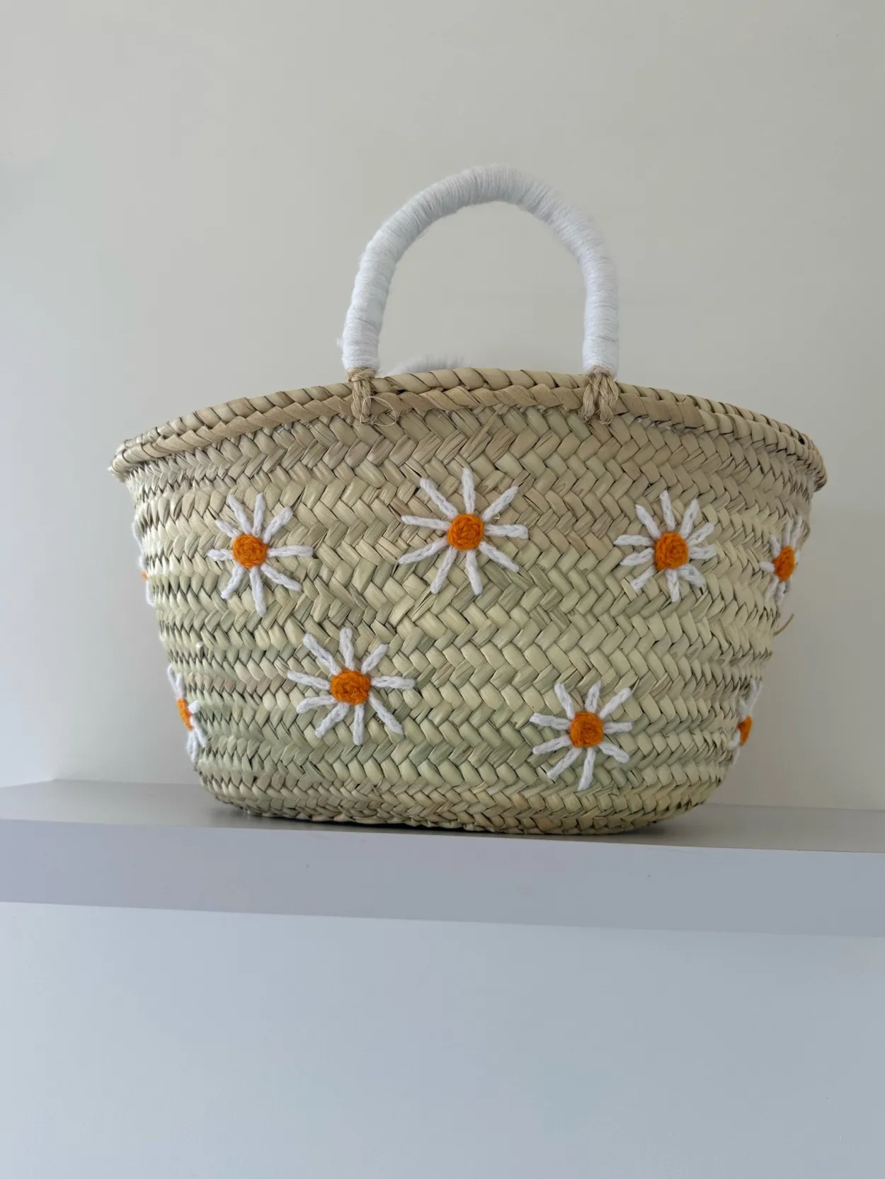 Medium Daisy Palm Basket