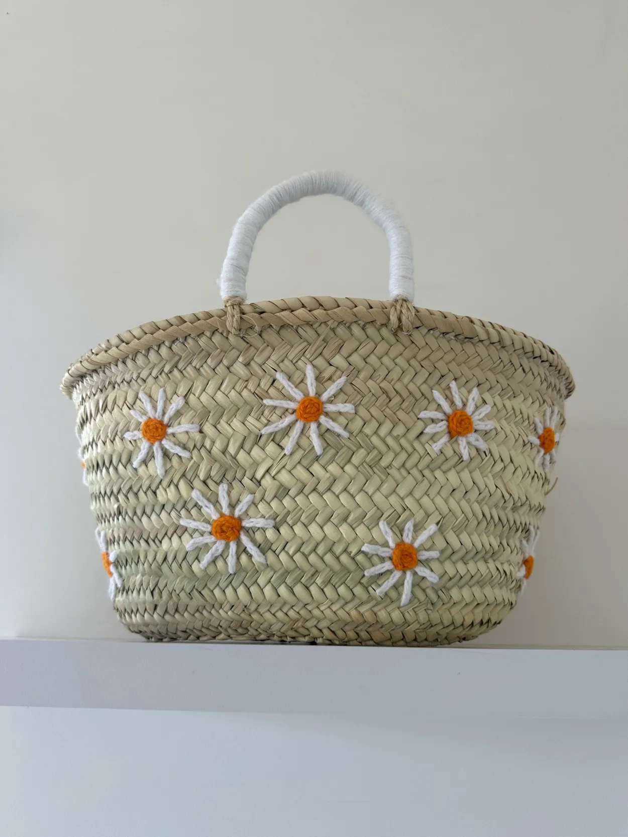 Medium Daisy Palm Basket