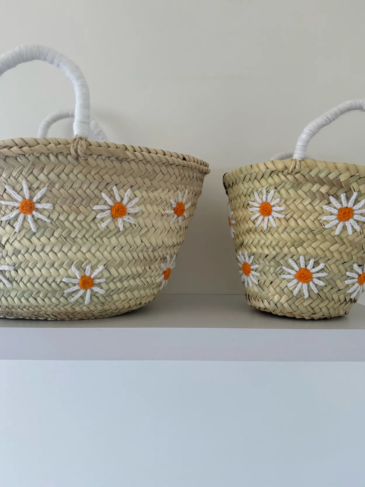 Mini Daisy Palm Basket