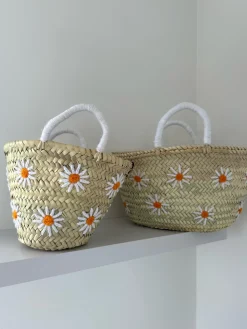 Mini Daisy Palm Basket
