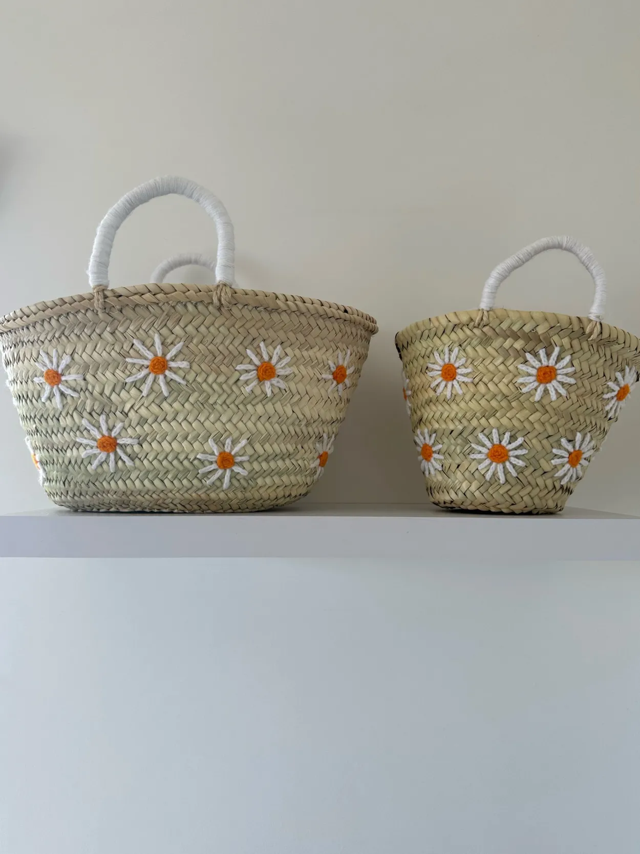 Mini Daisy Palm Basket