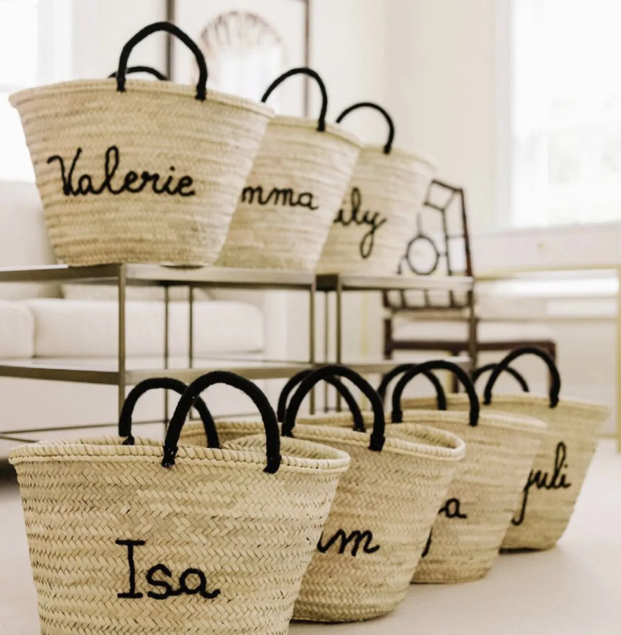 Personalised wool handle basket
