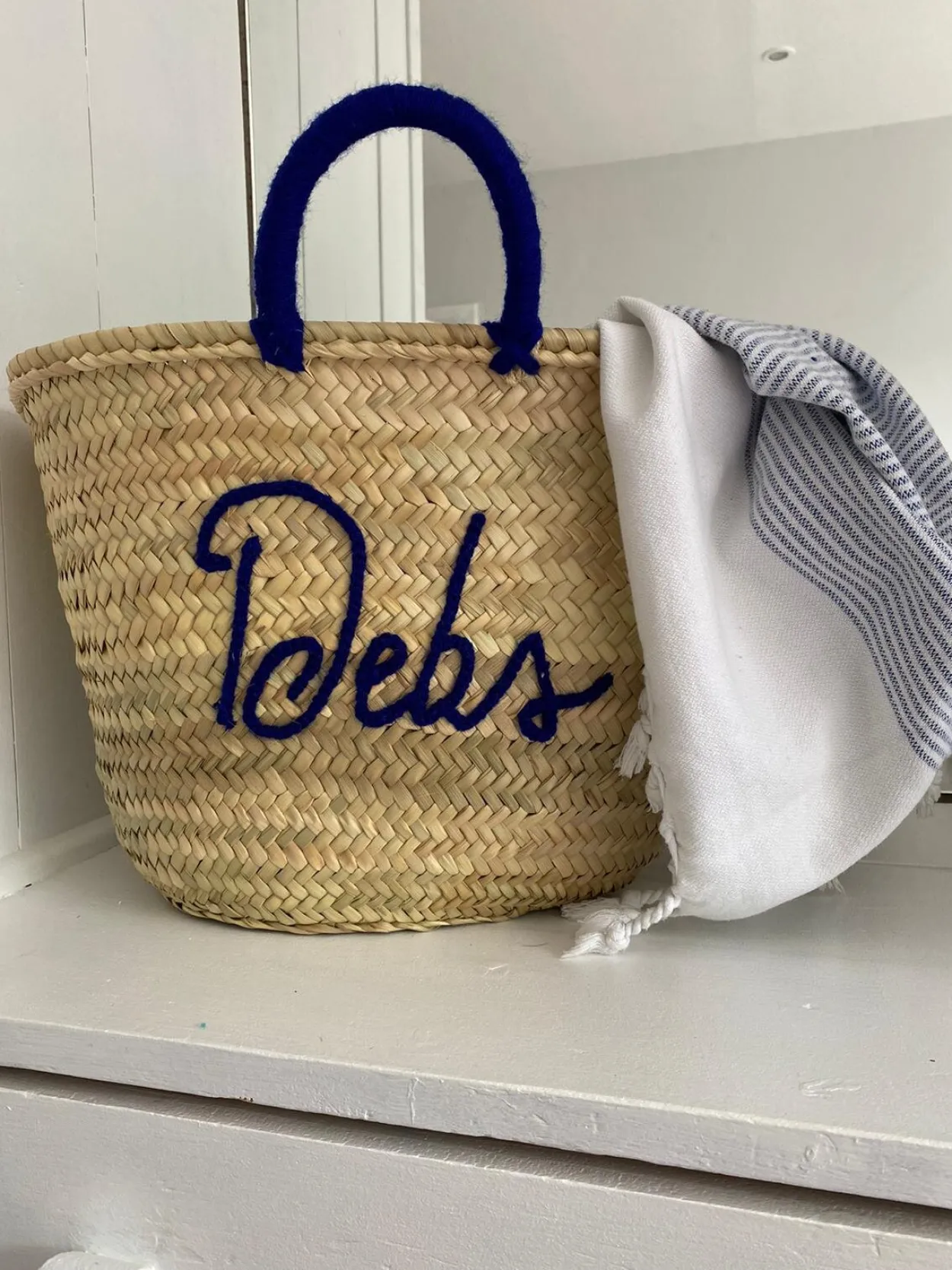 Personalised wool handle basket