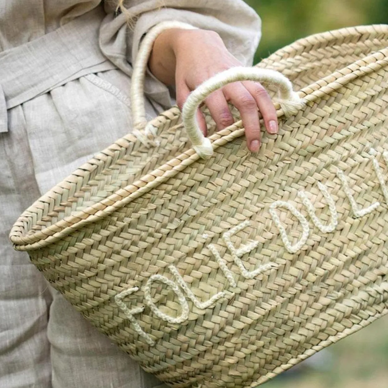 Personalised wool handle basket
