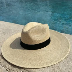 St Kitts - Palm hat black band