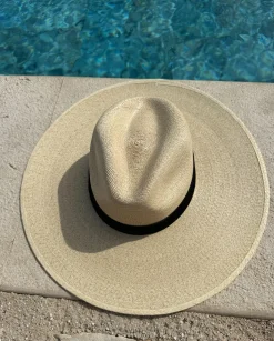 St Kitts - Palm hat black band