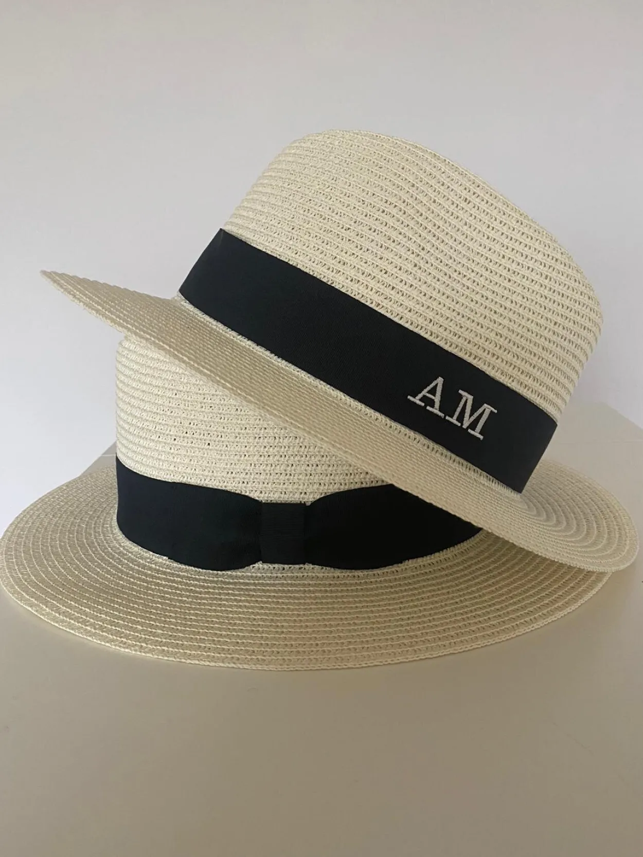 The Classic Fedora - Cream with Black Band