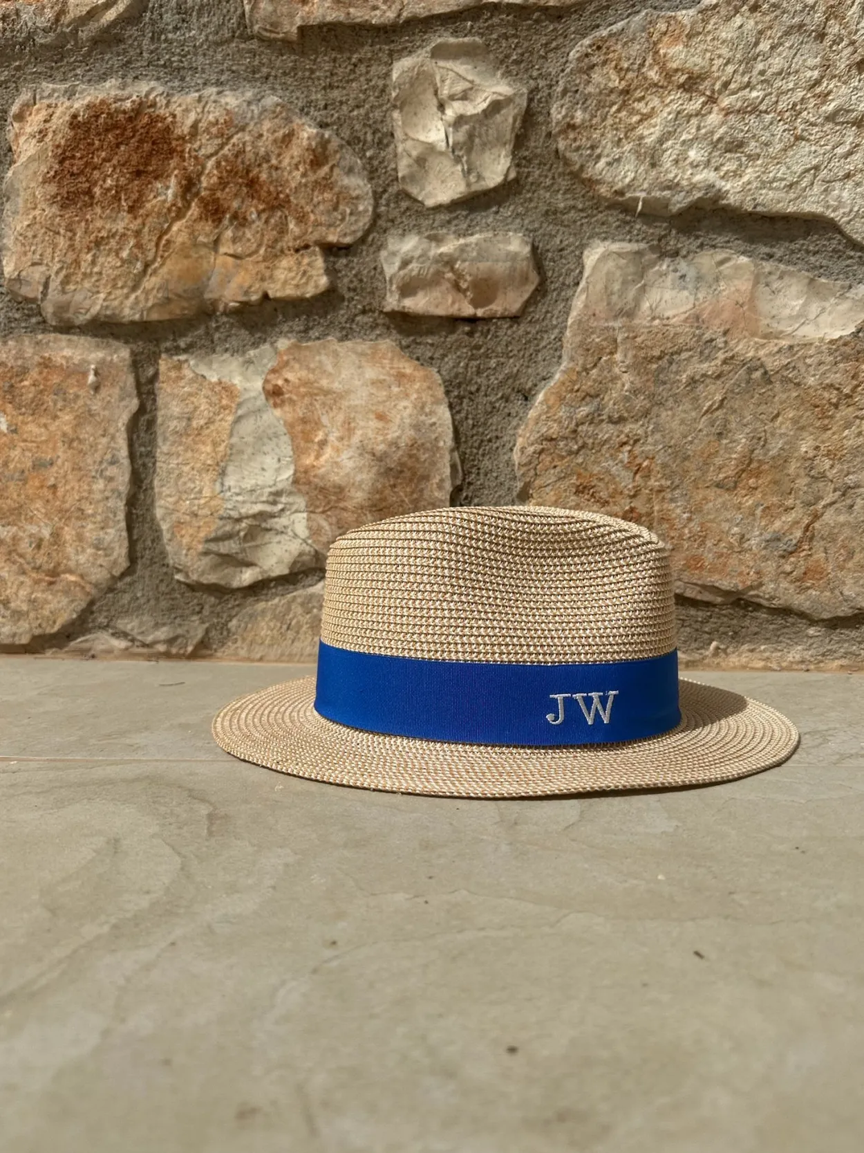 The Classic Fedora - Natural with Blue