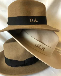 The Classic Wool fedora - Camel with black