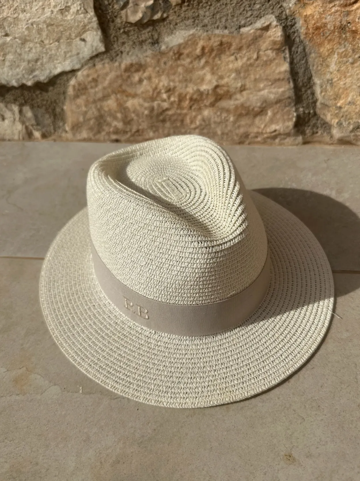 The Men's Classic Fedora - Cream with Taupe Band