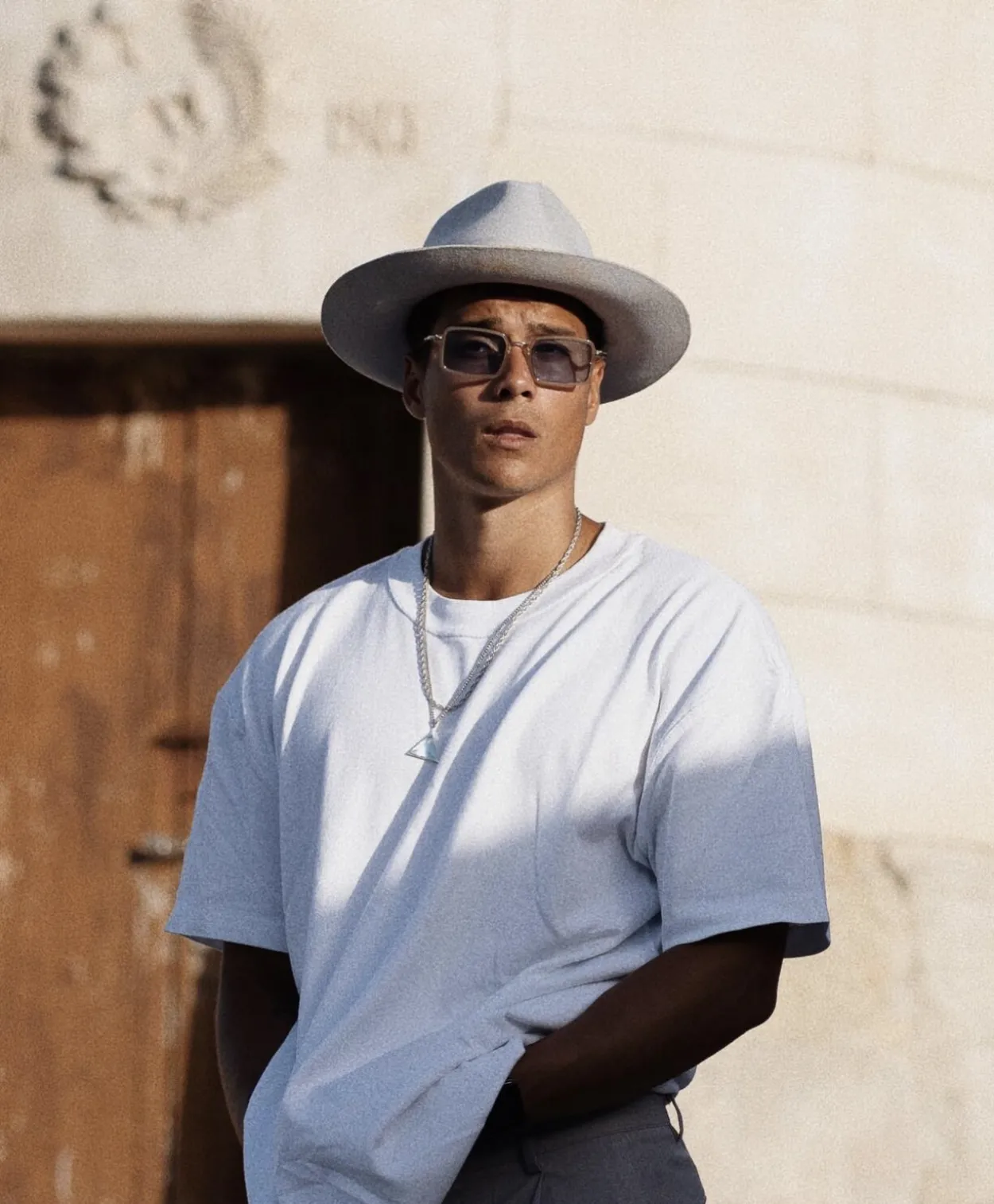 The Men's Stiff Brim Wool Fedora - Powder Grey