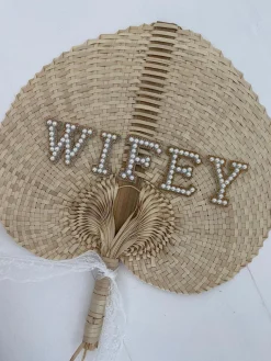 The Personalised Pearl Fan