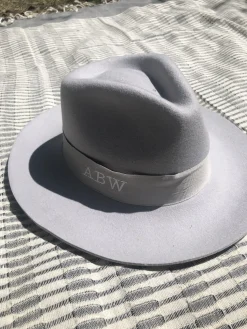 The Stiff Brim Wool Fedora - Powder Grey